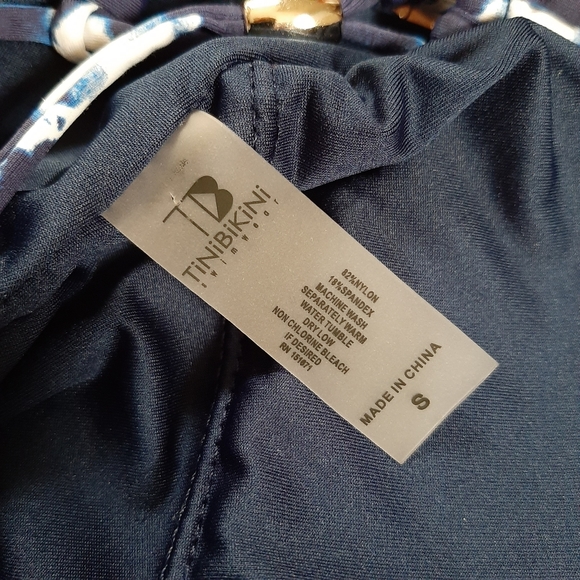 TiniBikini Deep V One Piece Swimsuit Size Small - Picture 8 of 8